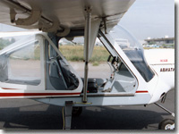 Aviatika-MAI-910 cockpit
